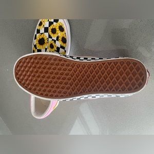 CUSTOM SUNFLOWER VANS